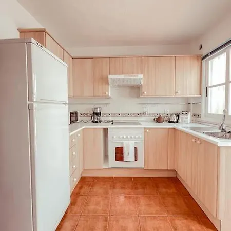 Duplex In * 卡亚俄萨尔瓦赫